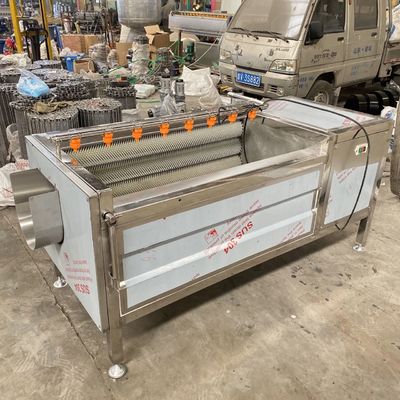 linha de processamento do vegetal da arruela da bolha da máquina de descascamento do rolle de lãs da cenoura 500kg/h e do vegetal da máquina da limpeza do fruto
